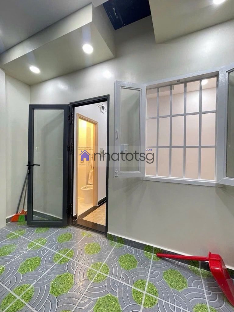 5 TẦNG BTCT - HXH - NHÀ ĐẸP LUNG LINH. THÍCH HỢP GIA ĐÌNH Ở HOẶC ĐẦU TƯ CHO THUÊ GIỮ TIỀN.