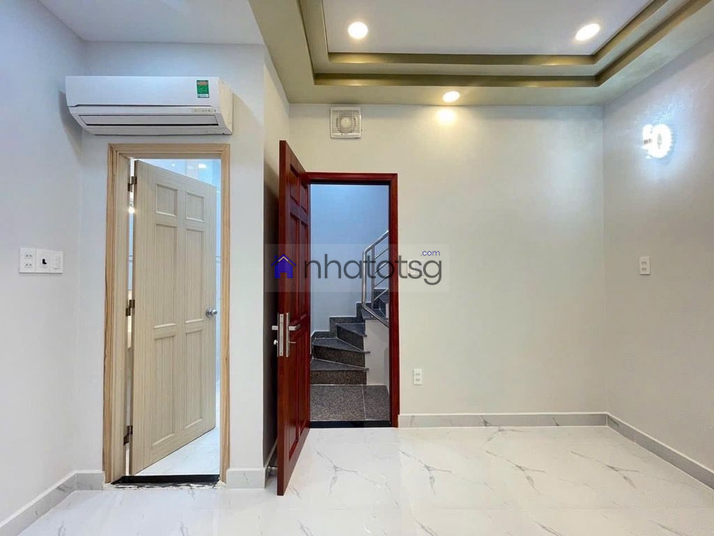 5 TẦNG BTCT - HXH - NHÀ ĐẸP LUNG LINH. THÍCH HỢP GIA ĐÌNH Ở HOẶC ĐẦU TƯ CHO THUÊ GIỮ TIỀN.