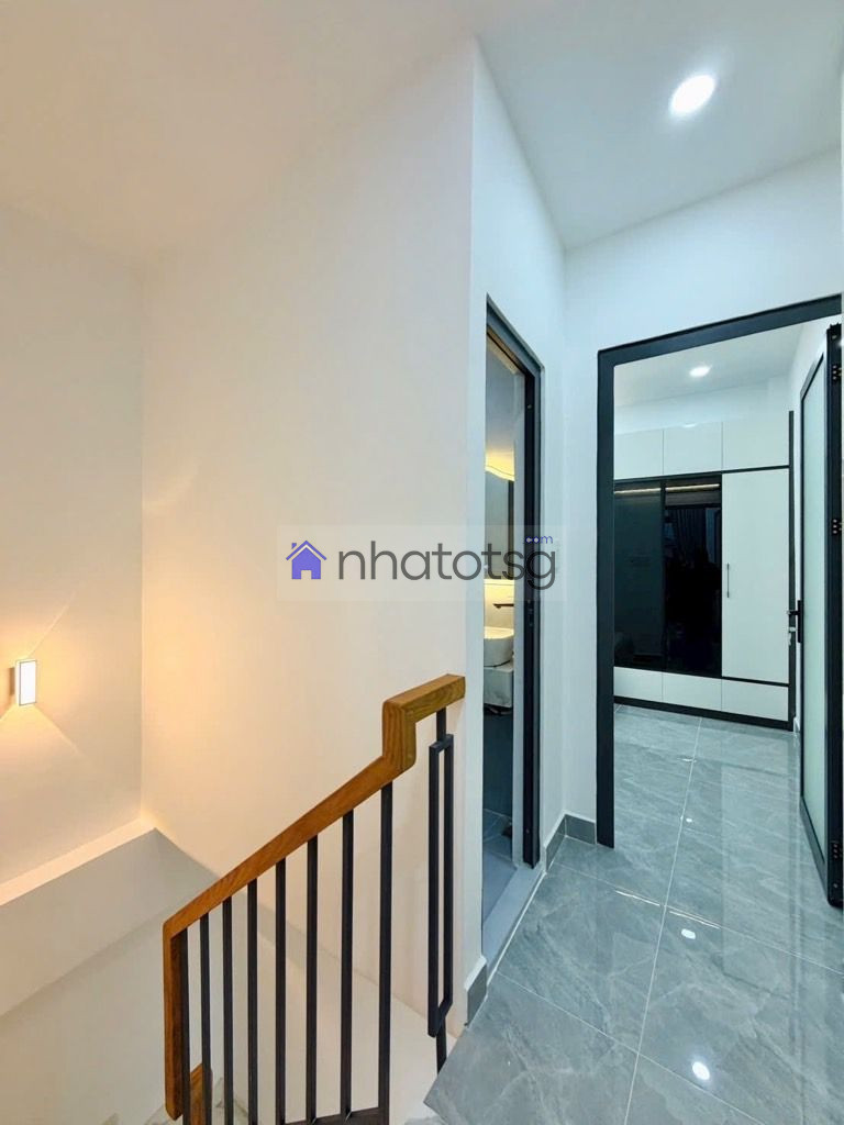 SIÊU PHẨM FULL NỘI THẬT SANG XỊN - 3 TẦNG - SỔ MỚI 2025 HOÀN CÔNG 