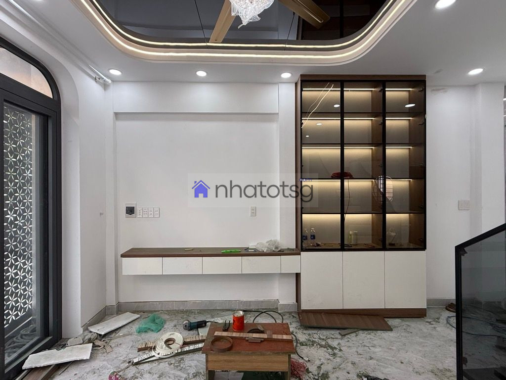 CĂN GÓC KO LỘ GIỚI NGAY CHỢ GÒ VẤP - ĐH CN4 - KHU ẨM THỰC NGUYỄN THÁI SƠN - NGUYỄN VĂN NGHI - SÁT BÌNH THẠNH