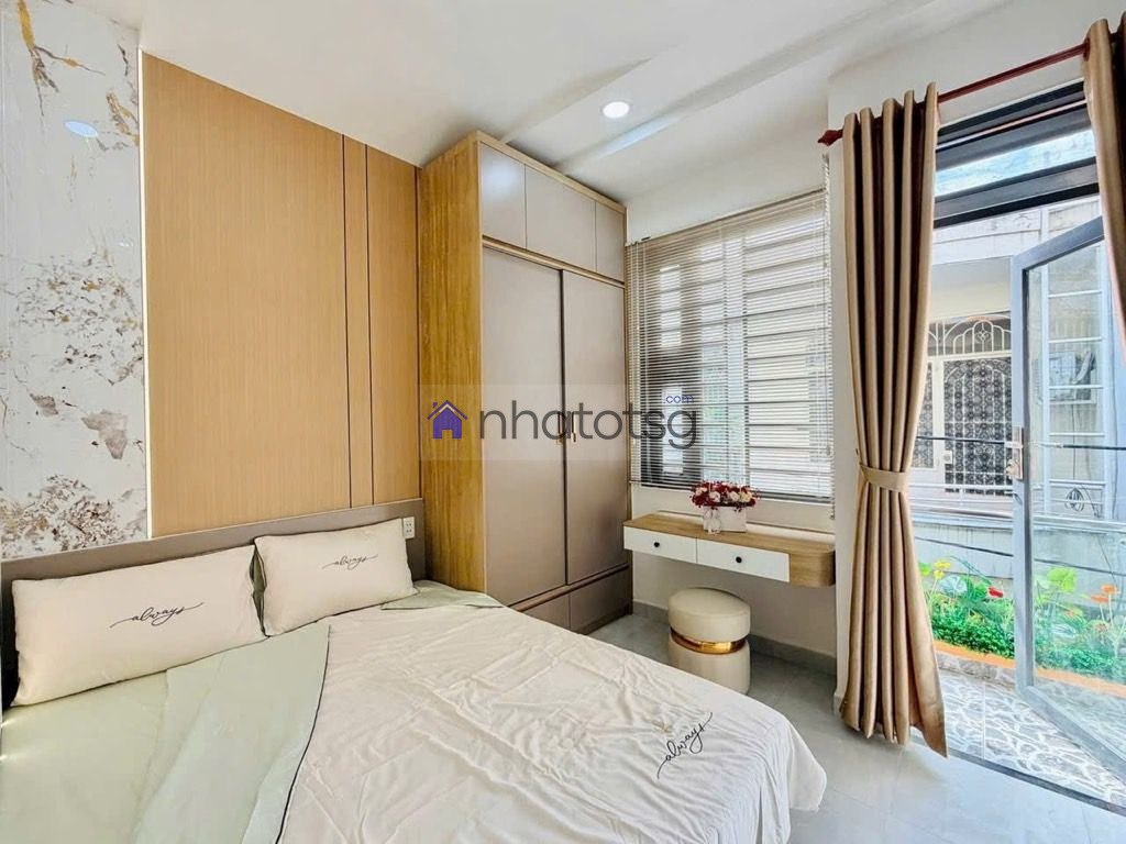 NHÀ ĐẸP, TẶNG FULL NỘI THẤT.