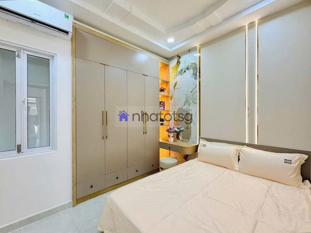 NHÀ ĐẸP, TẶNG FULL NỘI THẤT.