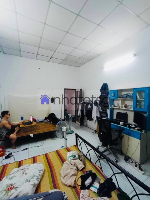 HẺM XE TẢI THÔNG- CÁCH MẶT TIỀN 50M-DIỆN TÍCH KHỦNG VUÔNG A4- NHÀ TIỆN KINH DOANH.