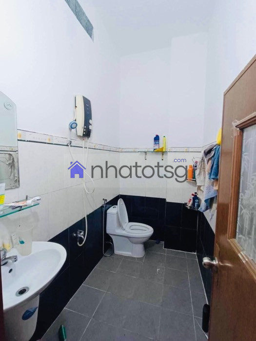 HẺM XE TẢI THÔNG- CÁCH MẶT TIỀN 50M-DIỆN TÍCH KHỦNG VUÔNG A4- NHÀ TIỆN KINH DOANH.