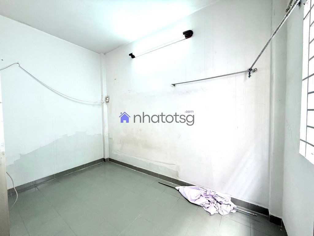 KHU VIP - 30M RA MẶT TIỀN - LÔ GÓC 2 MẶT THOÁNG - KHÔNG LỘ GIỚI.