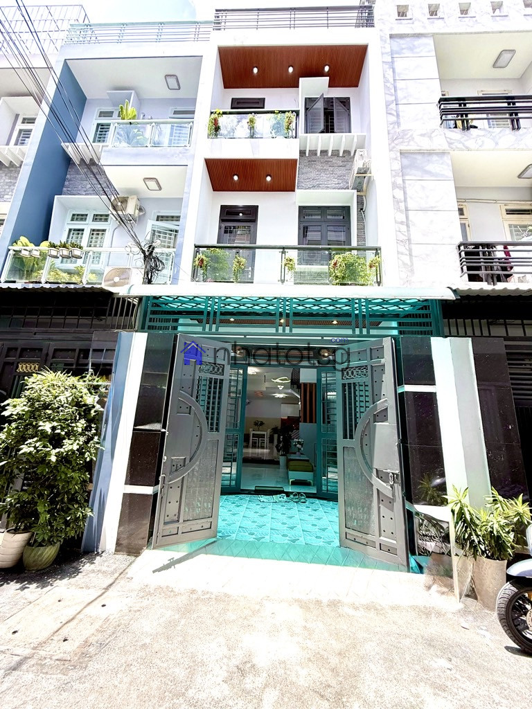 SIÊU PHẨM 4 TẦNG ĐÚC BTCT - Ô TÔ NGỦ TRONG NHÀ - KHU TRUNG TÂM - THÔNG SỐ ĐẸP - NHÀ FULL NỘI THẤT.