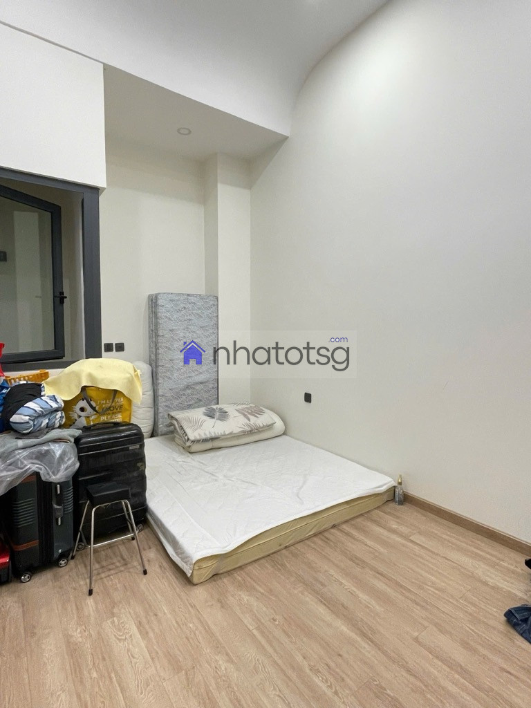 SIÊU PHẨM PHƯỜNG 15 - 2 TẦNG BTCT - NỞ HẬU NHẸ - TẶNG NỘI THẤT.