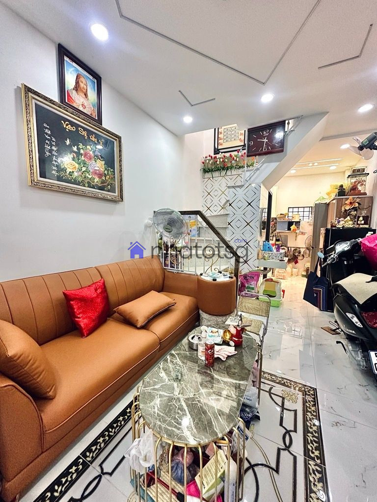 NHÀ ĐẸP MỚI KENG FULL NỘI THẤT - THÔNG PHAN HUY ÍCH - SỔ VUÔNG A4.