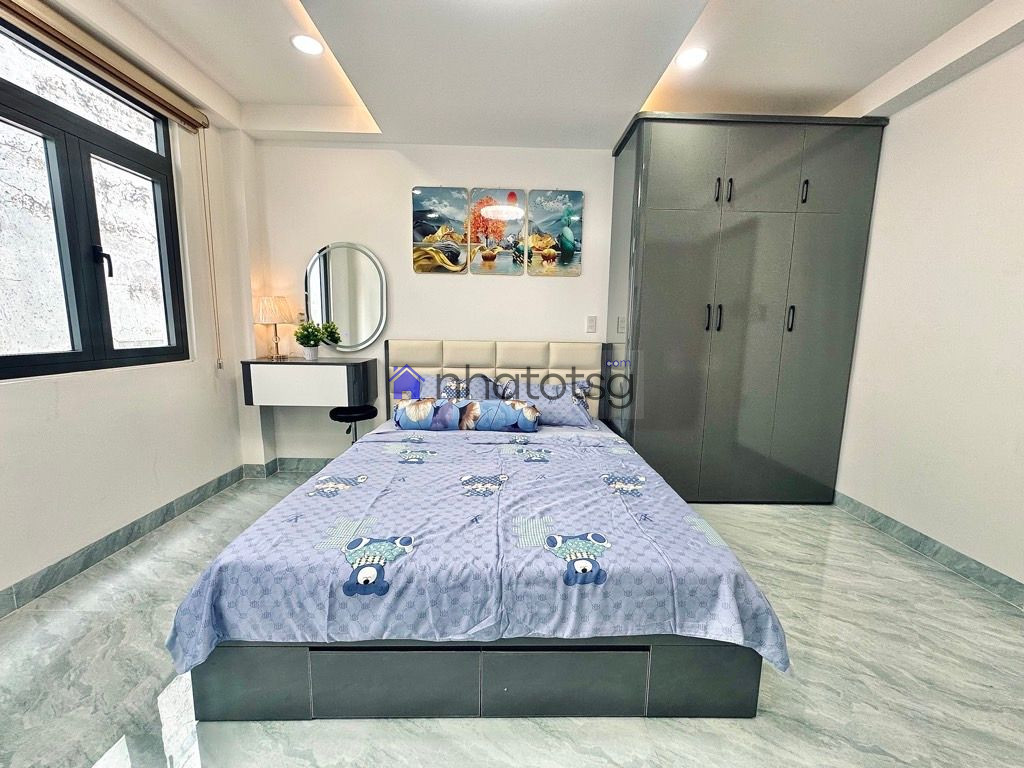 Ô TÔ ĐỔ CỔNG BÙI QUANG LÀ – THÔNG PHAN HUY ÍCH. FULL NỘI THẤT XỊN. SỔ NỞ HẬU.